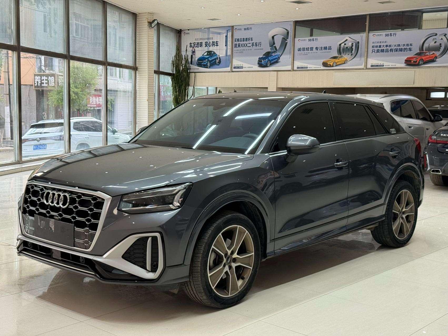 Audi Audi Q2L