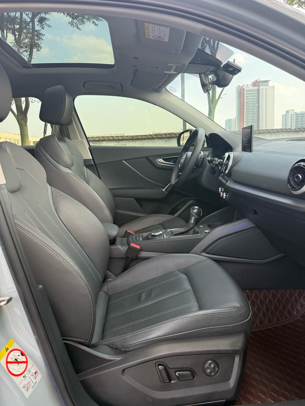 Audi Audi Q2L