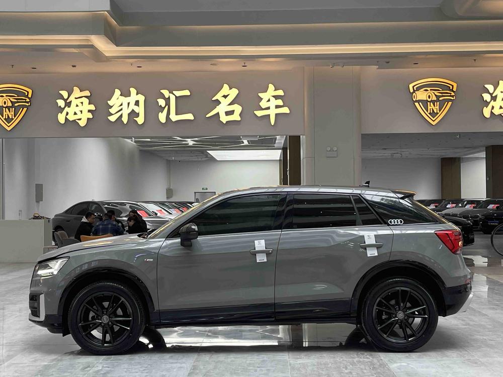 Audi Audi Q2L