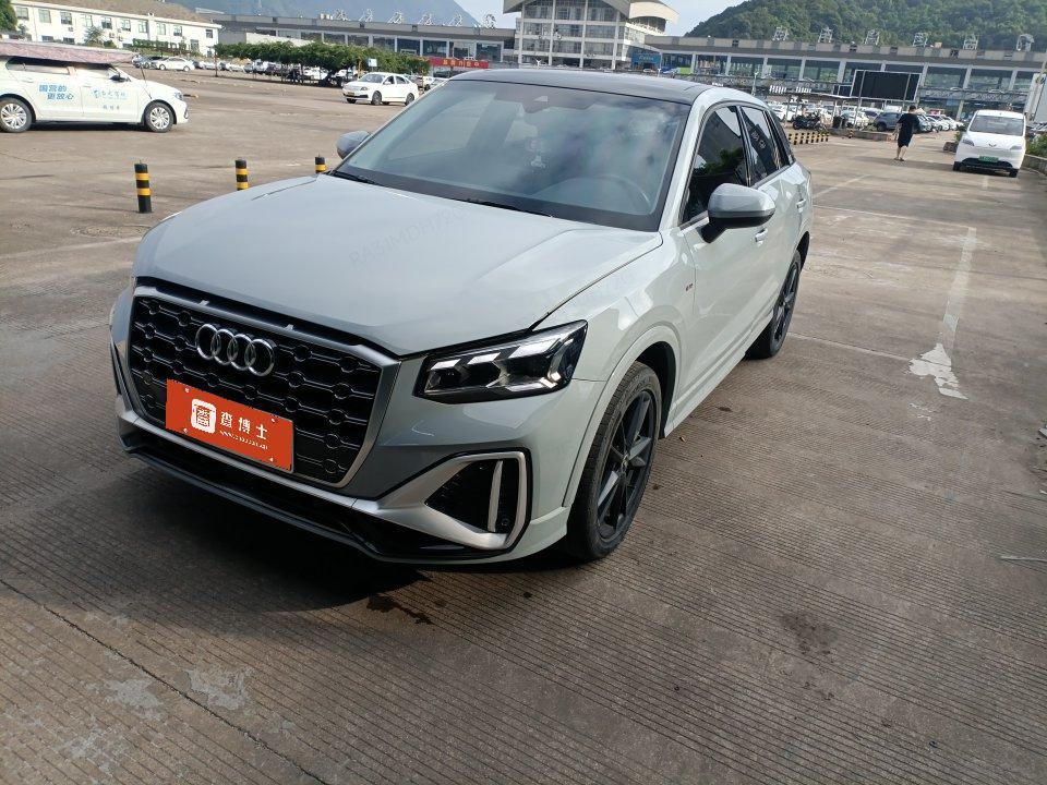 Audi Audi Q2L