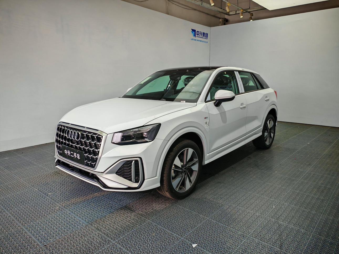 Audi Audi Q2L