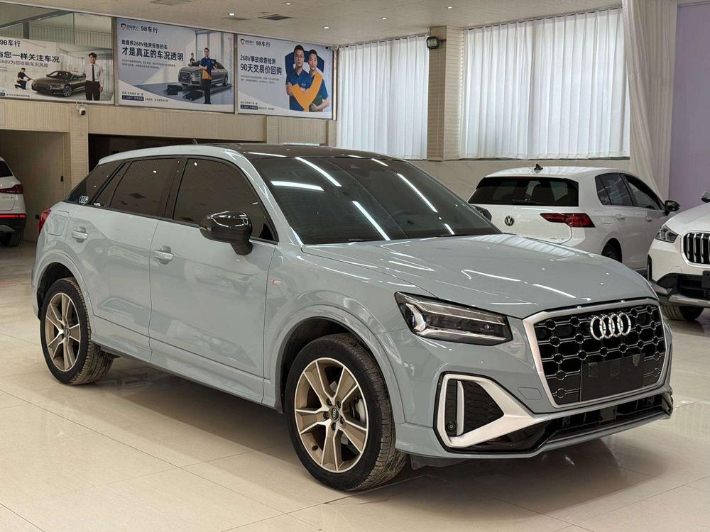 Audi Audi Q2L