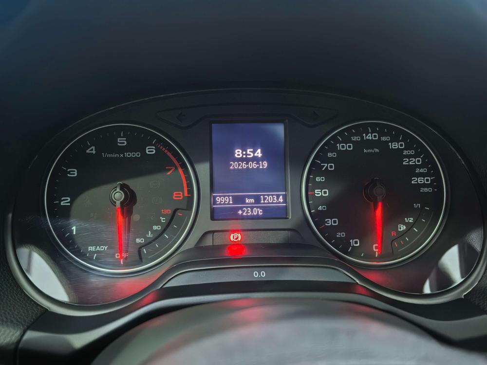 Audi Audi Q2L