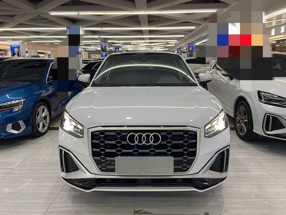 Audi Audi Q2L
