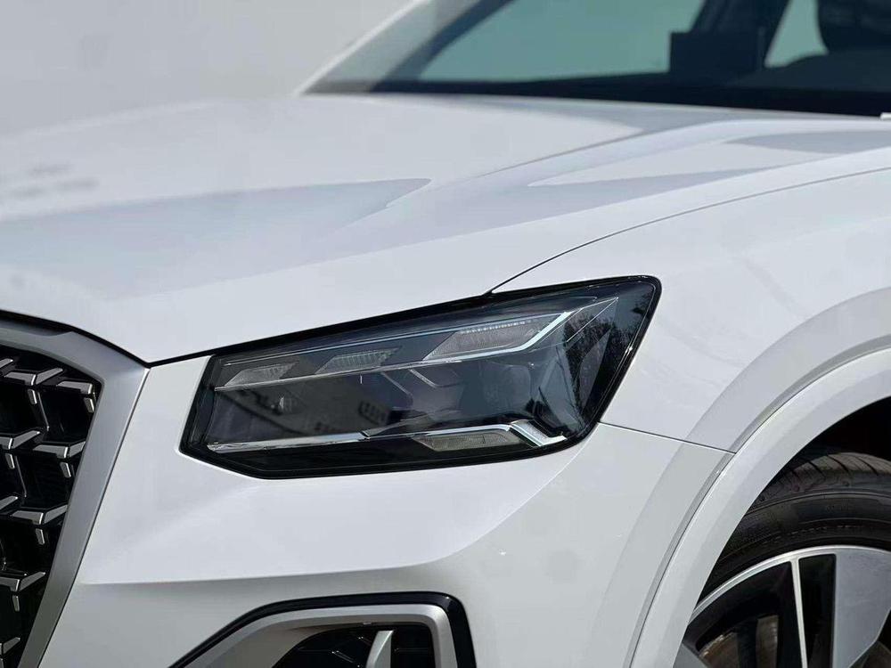 Audi Audi Q2L