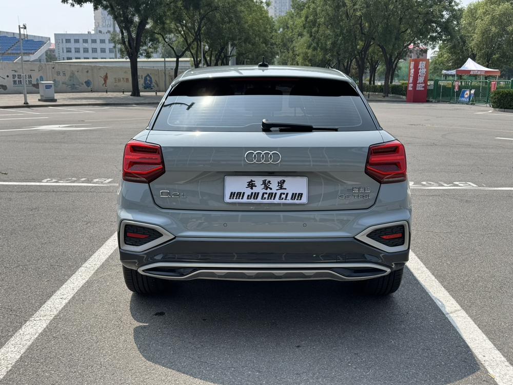 Audi Audi Q2L