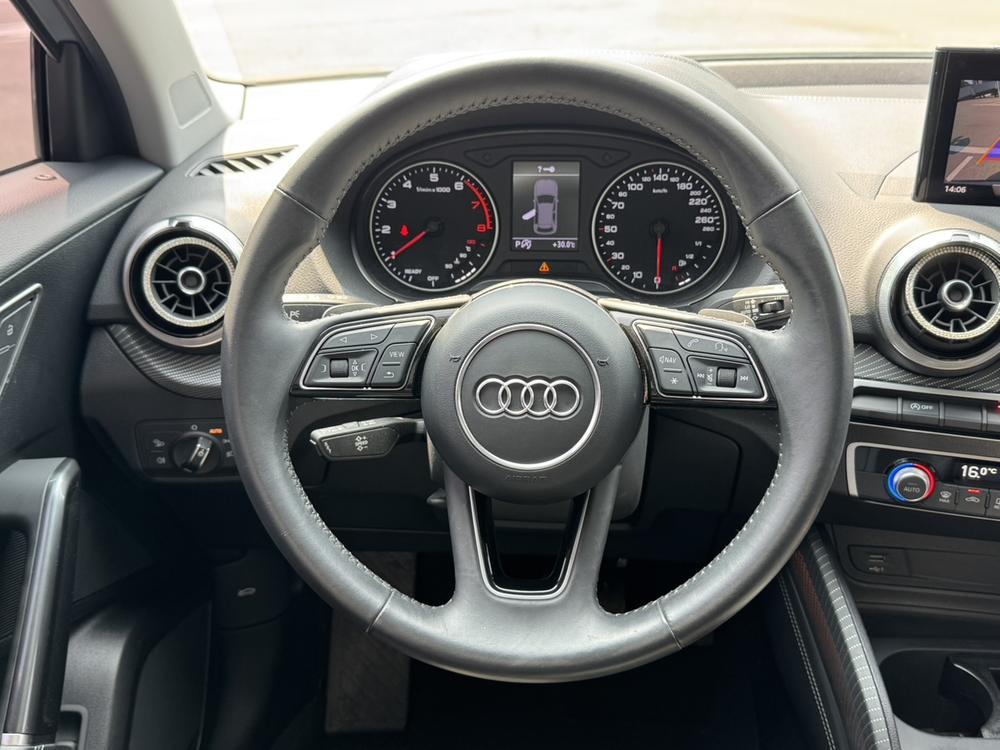 Audi Audi Q2L