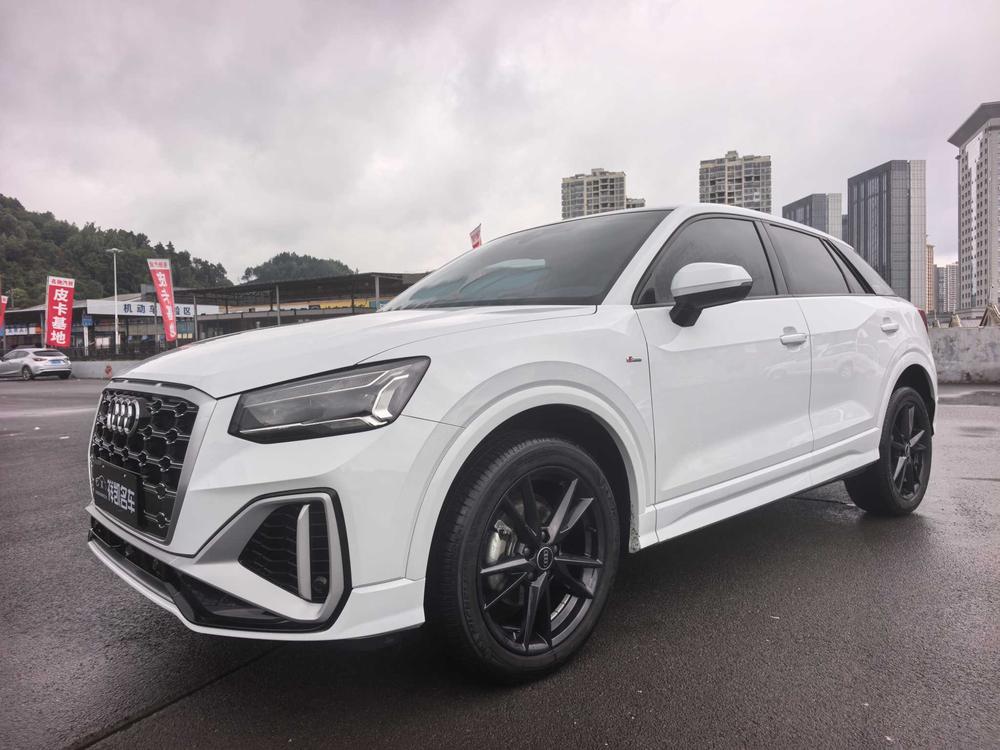Audi Audi Q2L