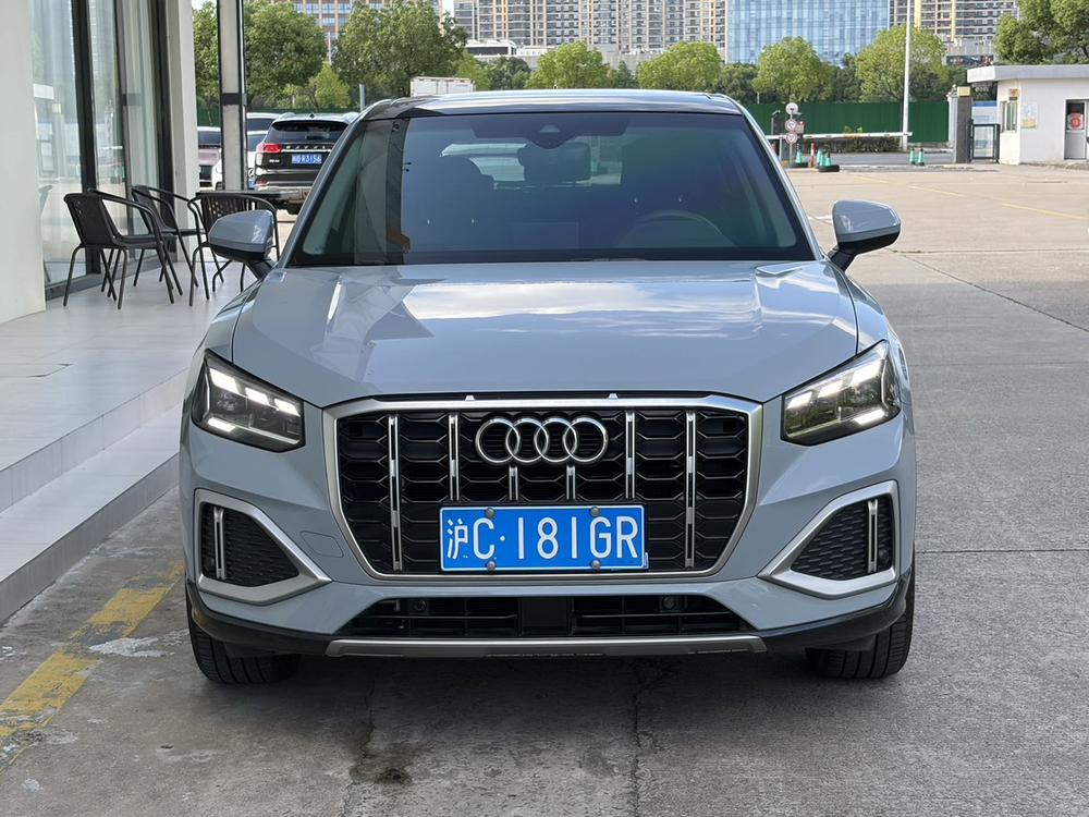 Audi Audi Q2L