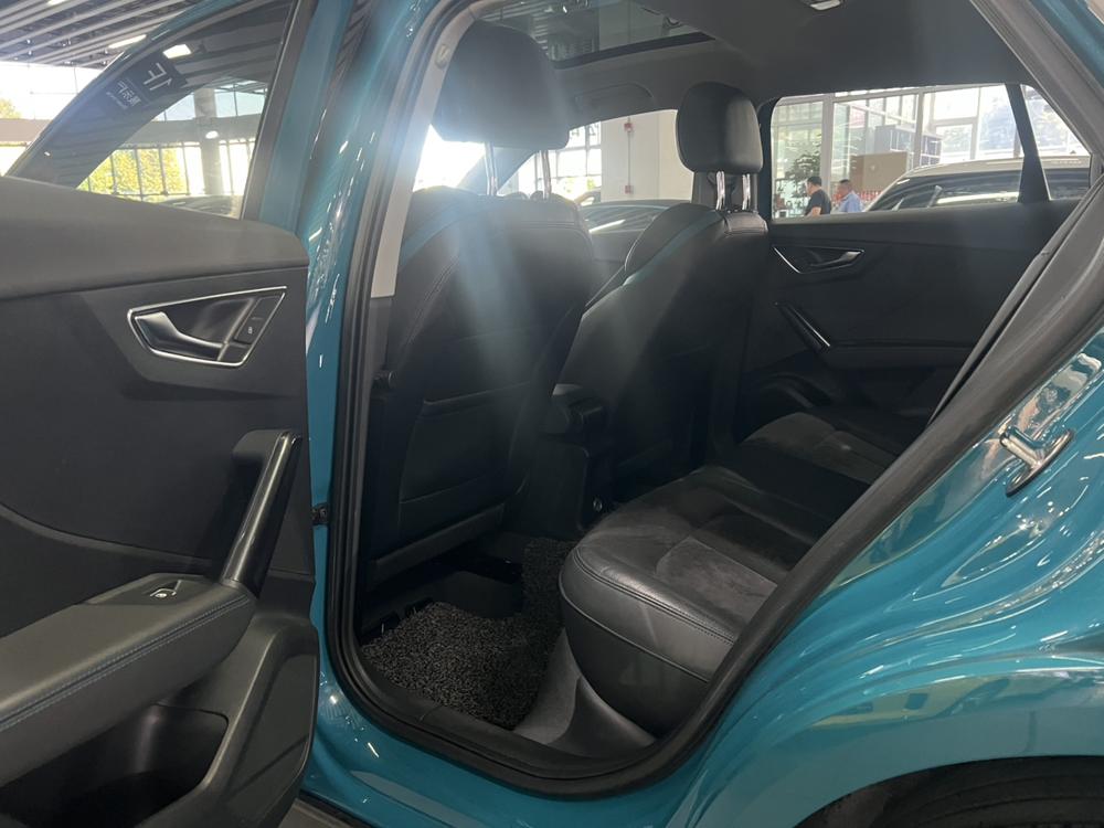 Audi Audi Q2L