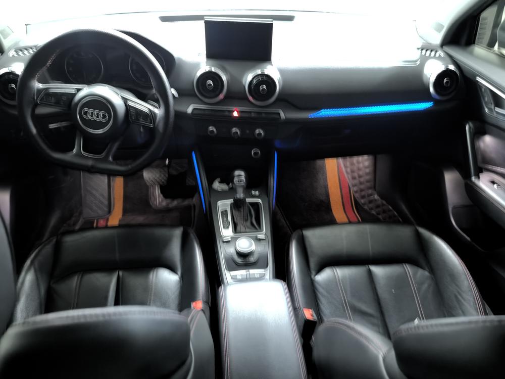 Audi Audi Q2L
