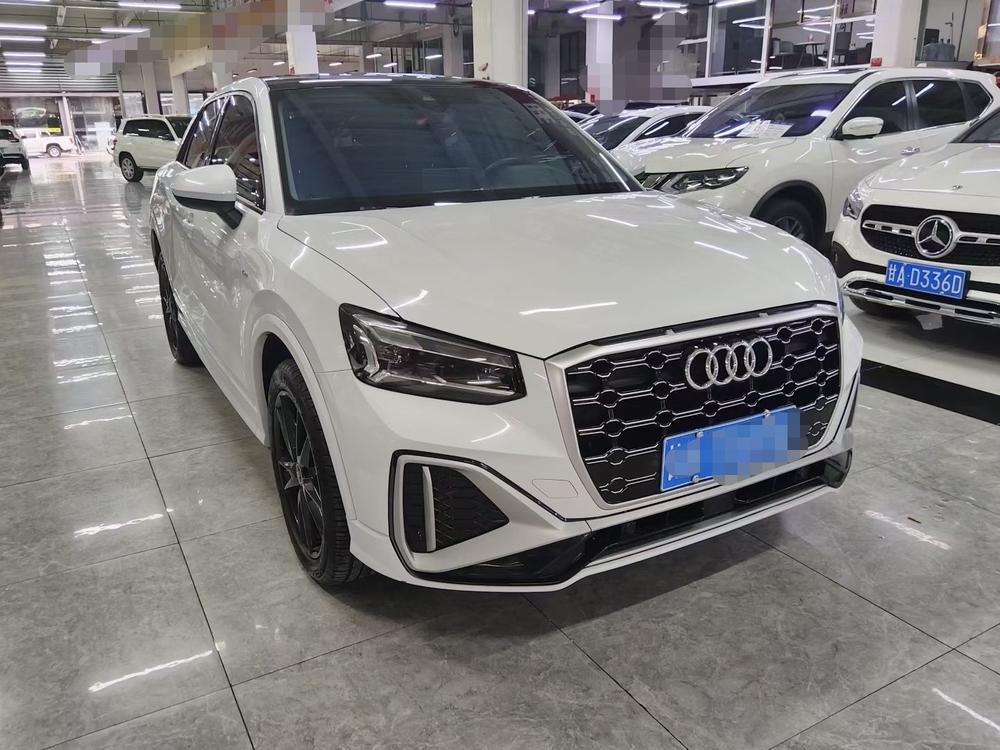 Audi Audi Q2L
