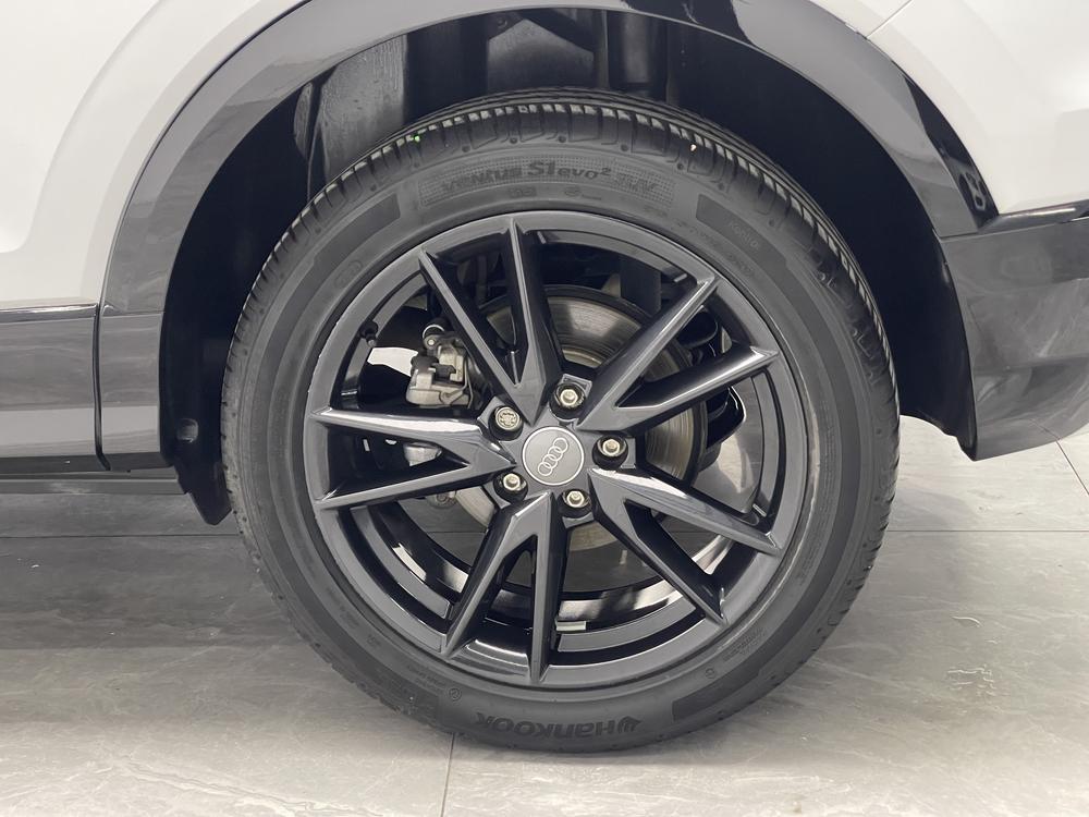 Audi Audi Q2L