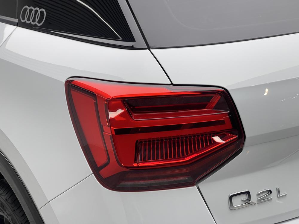 Audi Audi Q2L