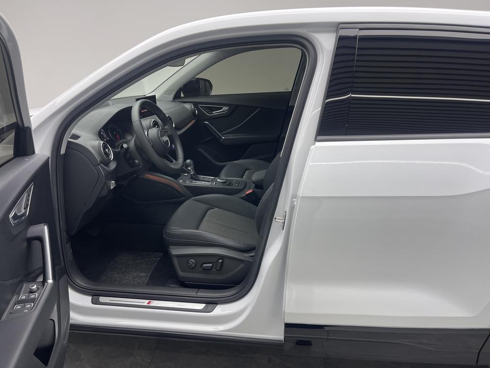 Audi Audi Q2L