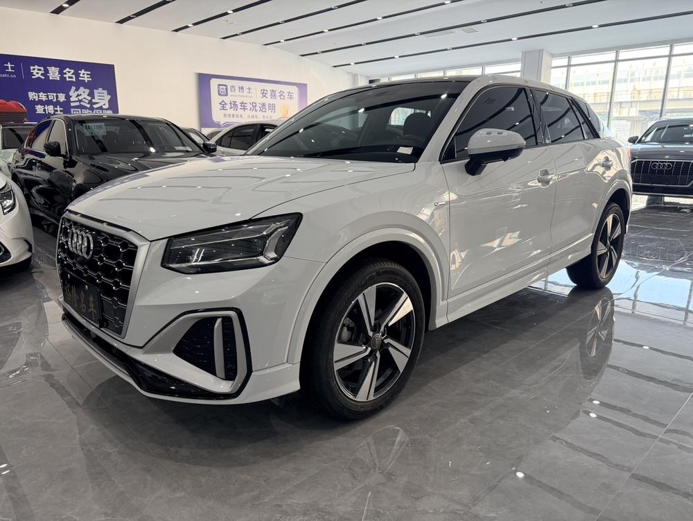 Audi Audi Q2L