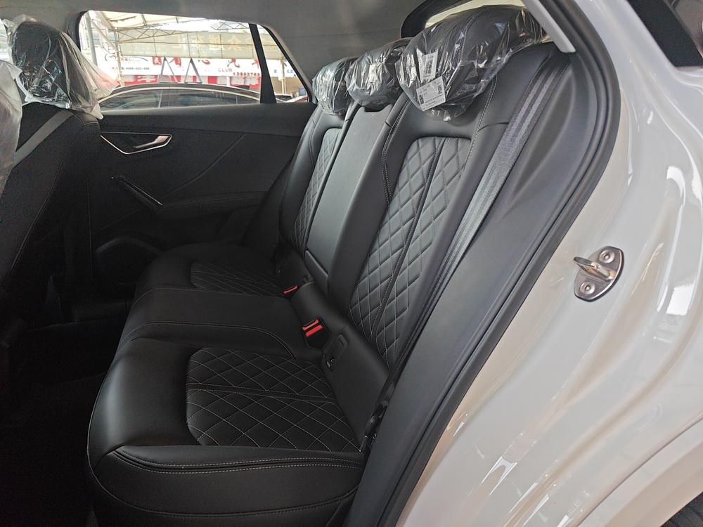 Audi Audi Q2L