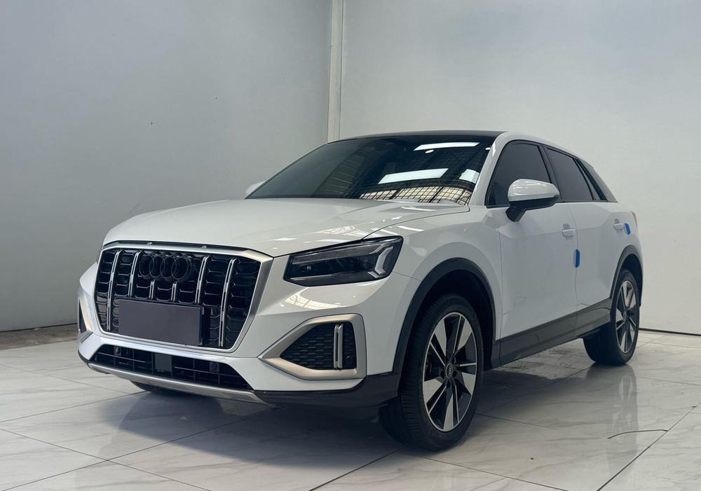 Audi Audi Q2L