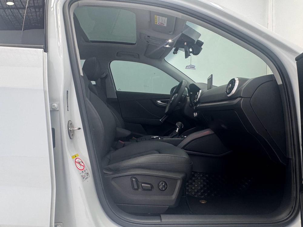 Audi Audi Q2L