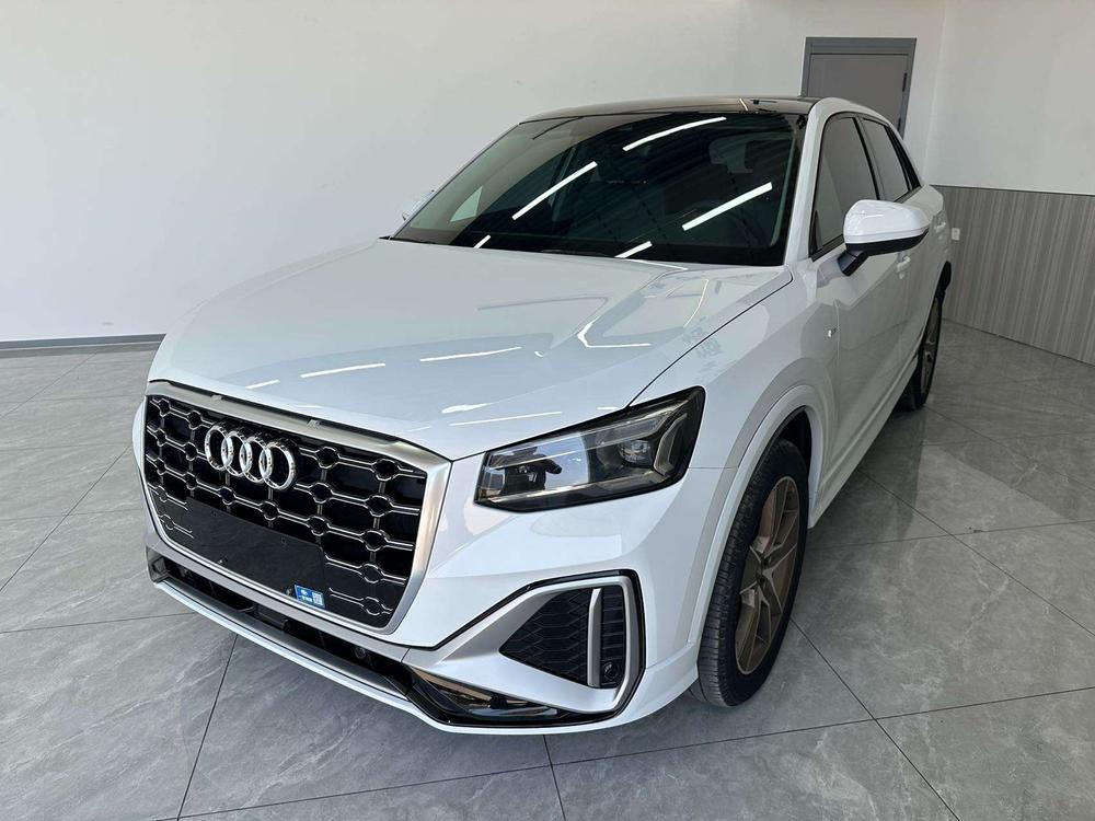 Audi Audi Q2L