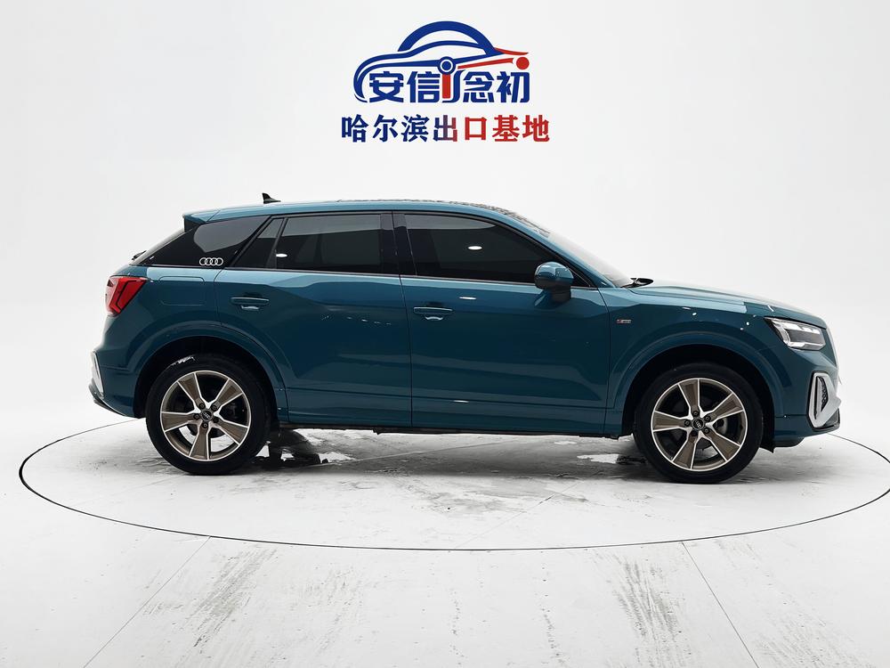 Audi Audi Q2L