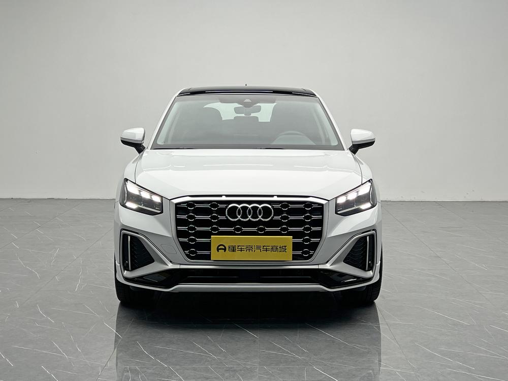 Audi Audi Q2L