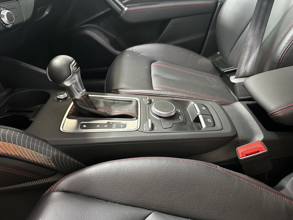 Audi Audi Q2L