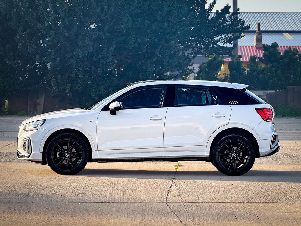 Audi Audi Q2L