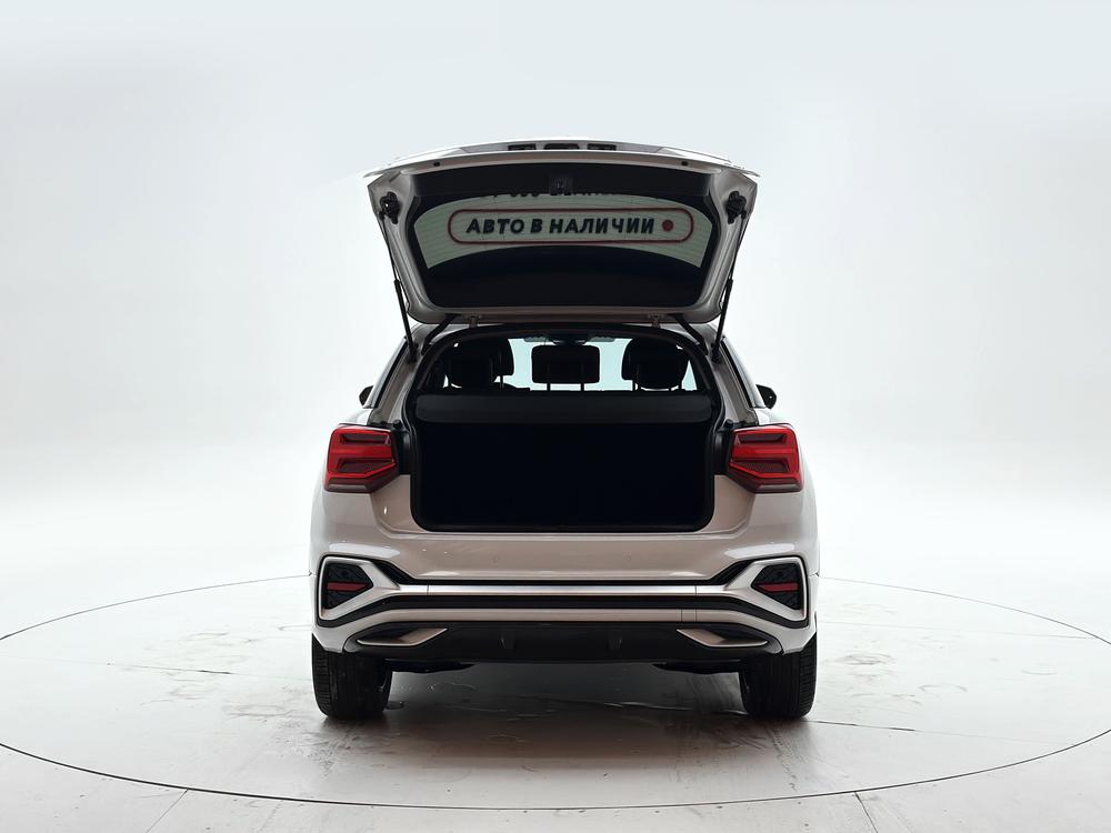 Audi Audi Q2L