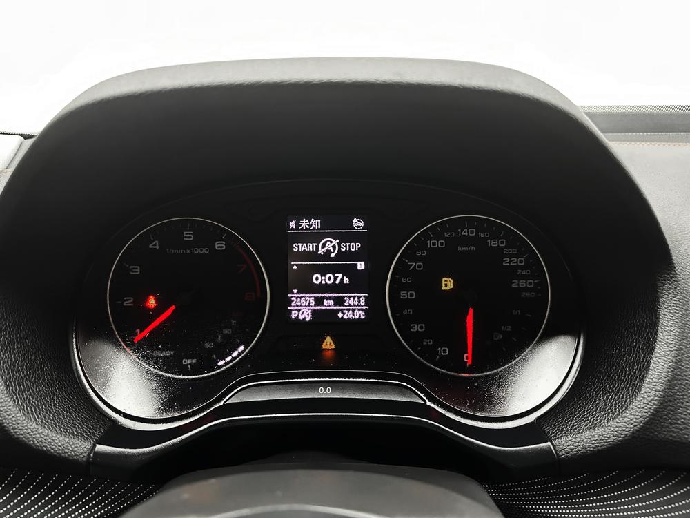 Audi Audi Q2L