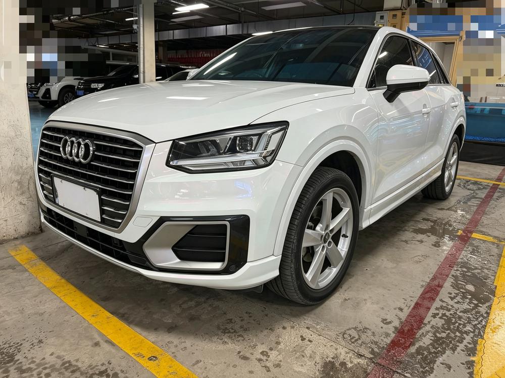 Audi Audi Q2L