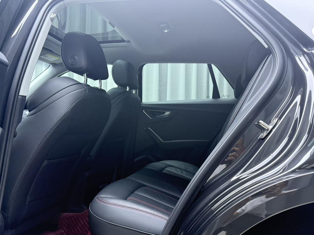 Audi Audi Q2L