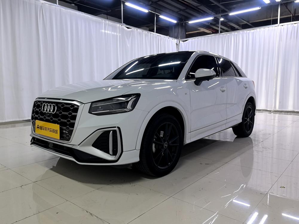 Audi Audi Q2L