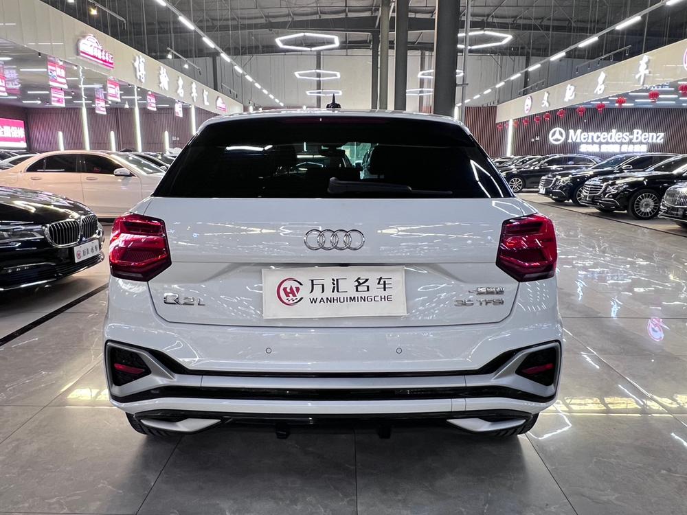 Audi Audi Q2L