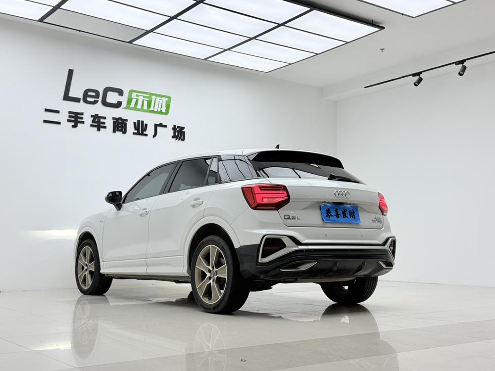 Audi Audi Q2L