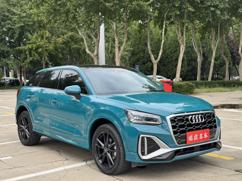 Audi Audi Q2L
