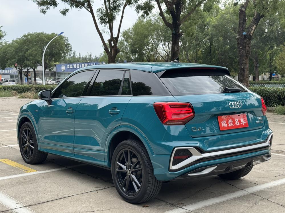 Audi Audi Q2L