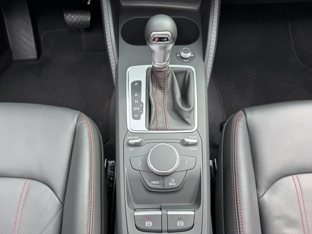 Audi Audi Q2L