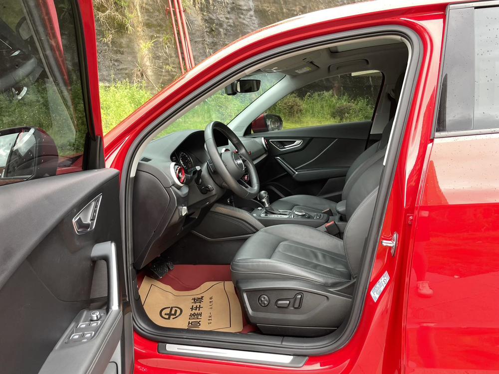 Audi Audi Q2L