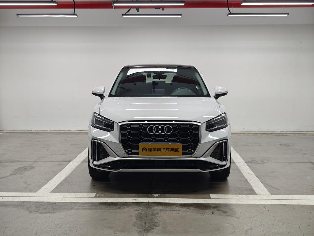 Audi Audi Q2L