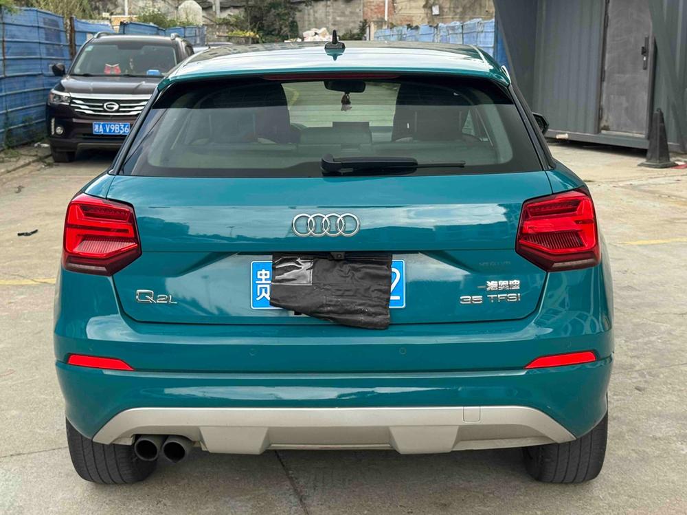 Audi Audi Q2L