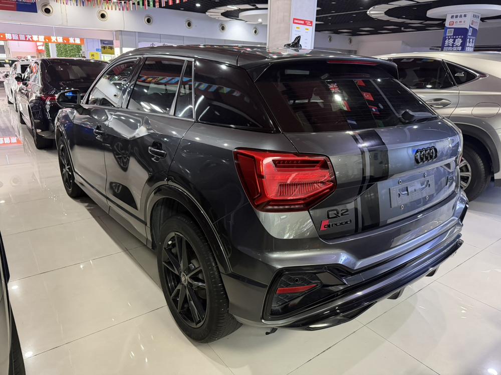 Audi Audi Q2L