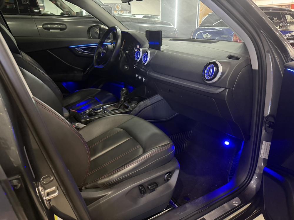 Audi Audi Q2L