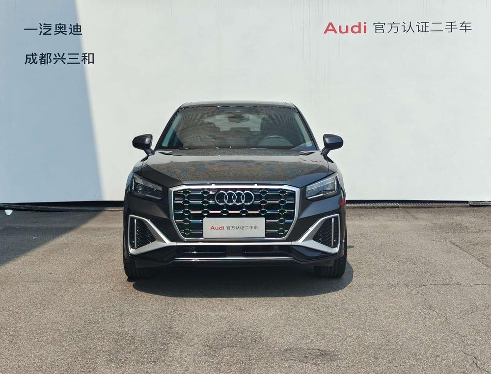 Audi Audi Q2L