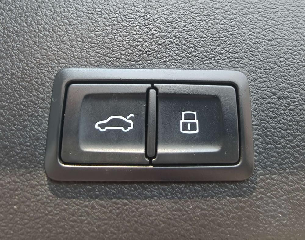 Audi Audi Q2L