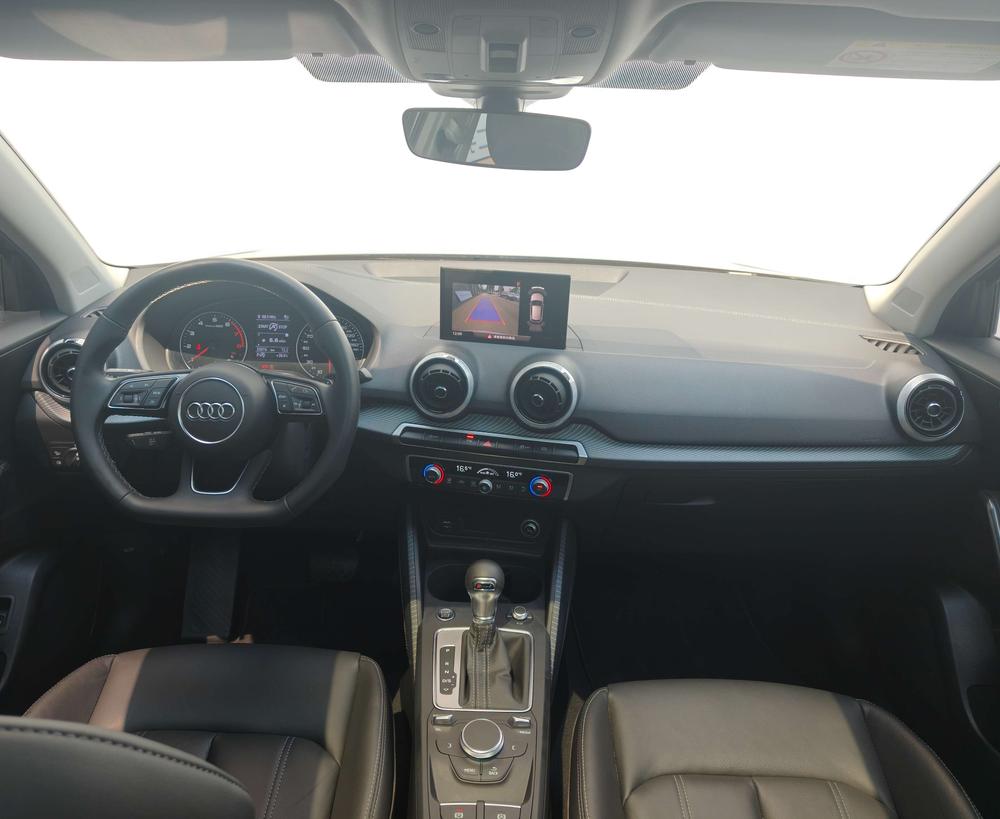 Audi Audi Q2L