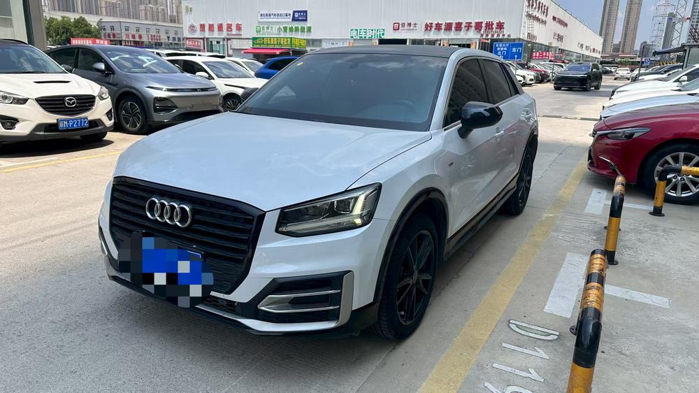Audi Audi Q2L
