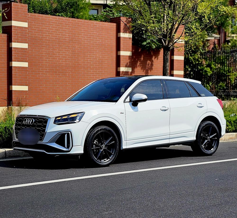 Audi Audi Q2L