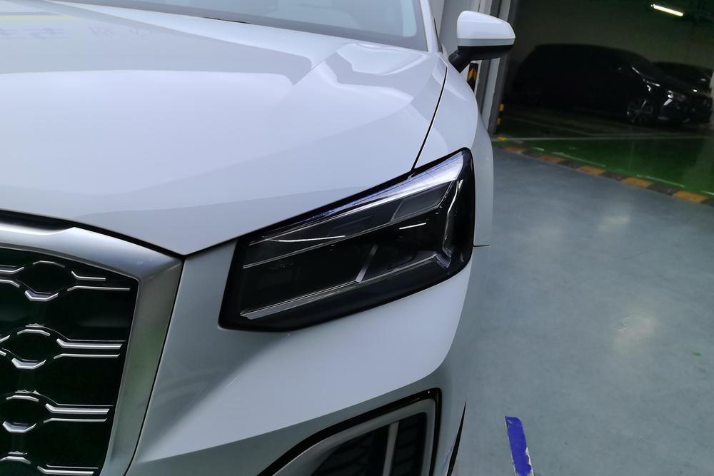 Audi Audi Q2L