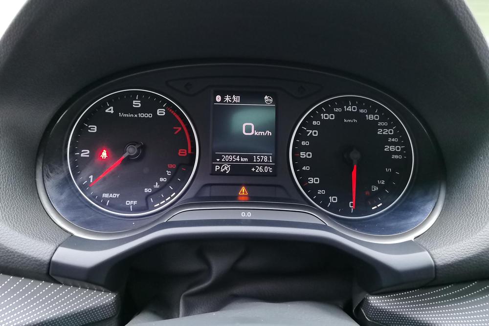 Audi Audi Q2L